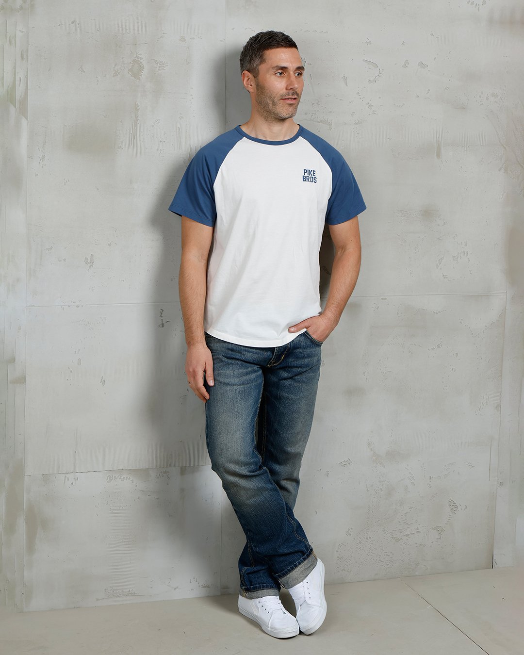 Pitcher Shirt Peralta White Pike Brothers — vintage shirt, worn in context