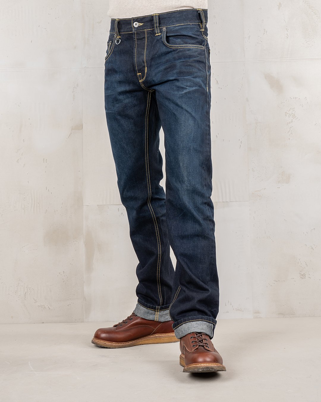 Roamer Pant Indigo 104 Pike Brothers — pantalon vintage, porté en situation