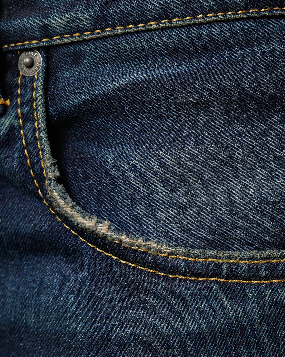 Roamer Pant Indigo 105 Pike Brothers — vintage pants, button detail