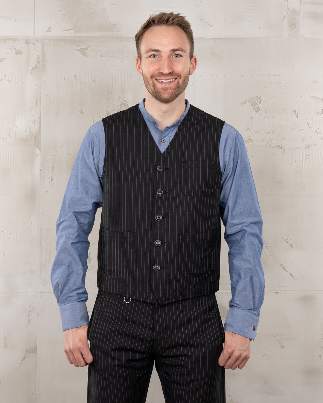 Roamer Vest Chicago Black Pike Brothers — gilet vintage, vue de face