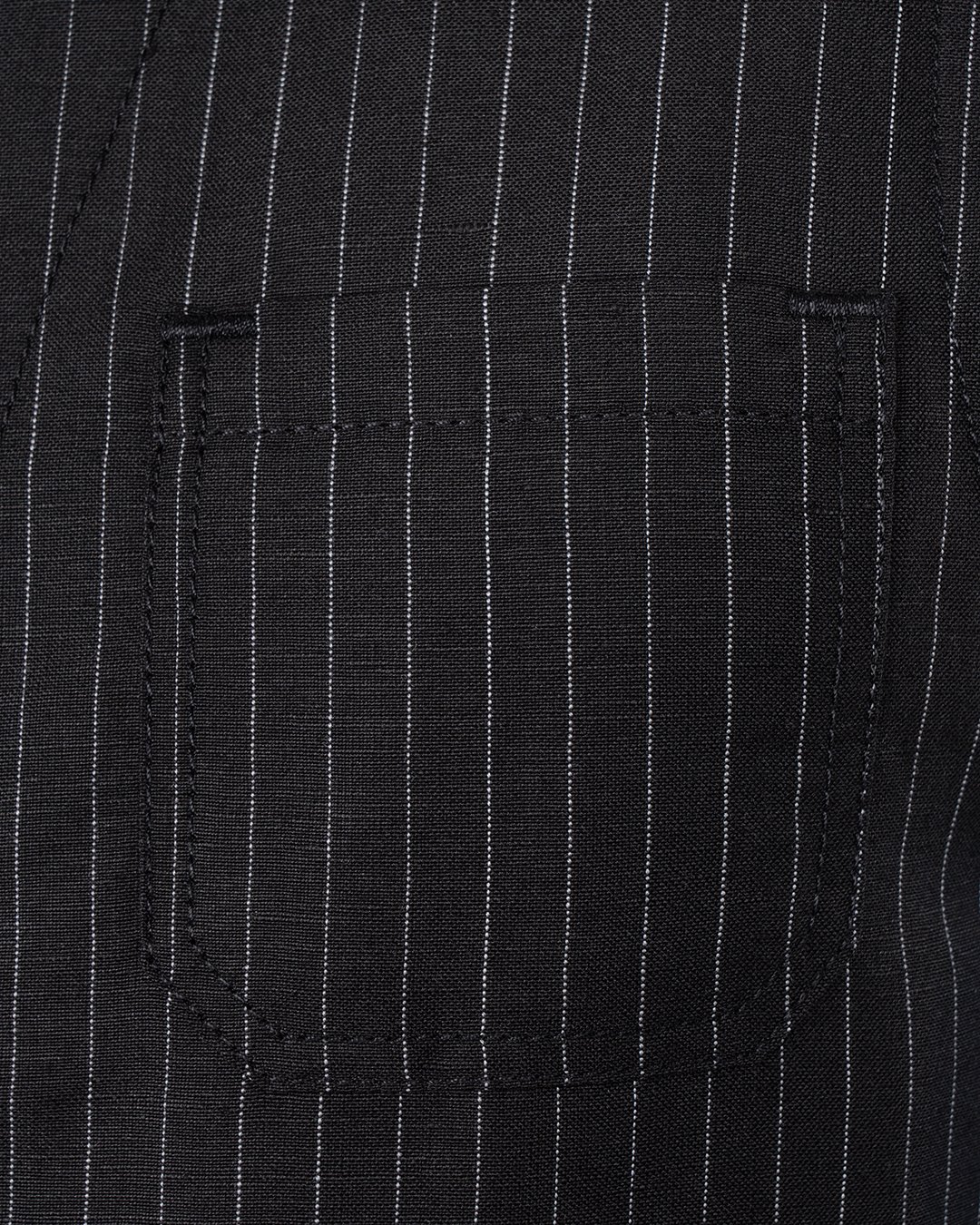 Roamer Vest Chicago Black Pike Brothers — gilet vintage, porté en situation