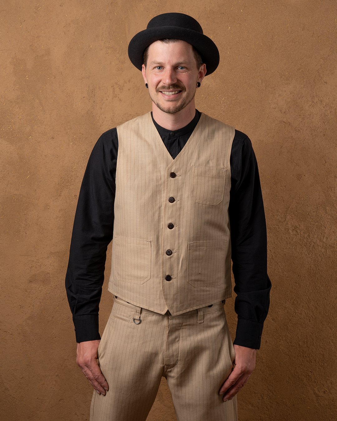 Roamer Vest Chicago Sand Pike Brothers — gilet vintage, détail du col