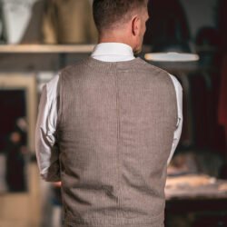 Roamer Vest Hbt Brown Pike Brothers — gilet vintage, vue de dos Roamer Vest Hbt Brown Pike Brothers — gilet vintage, vue de dos