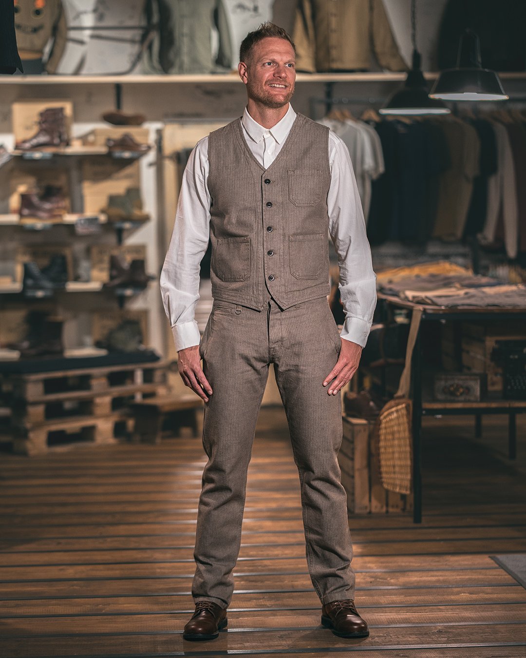 Roamer Vest Hbt Brown Pike Brothers — gilet vintage, vue de côté