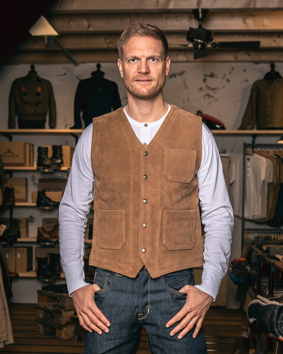 Roamer Vest Mulholland Brown Pike Brothers — gilet vintage, vue de face