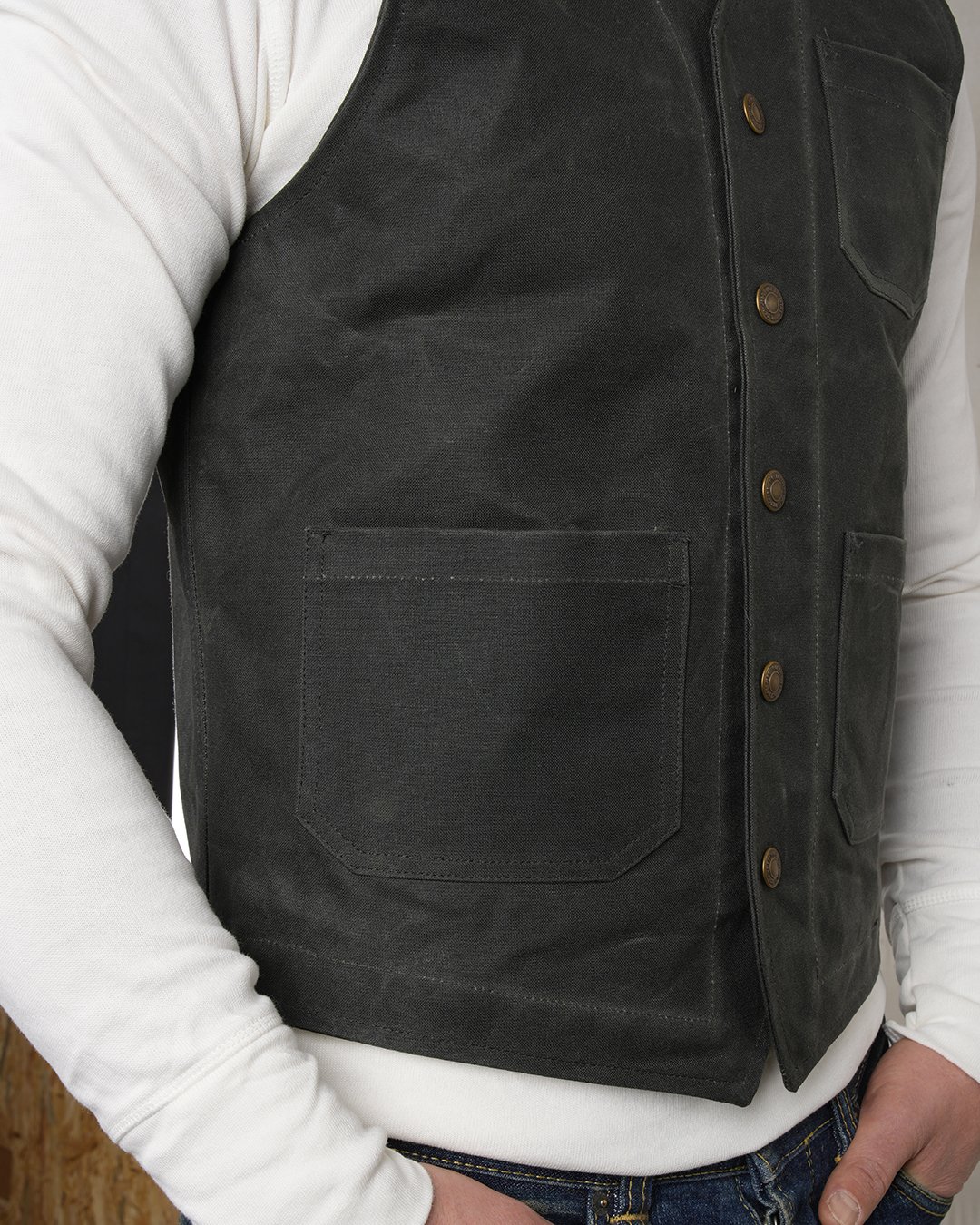 Roamer Vest Waxed Olive Pike Brothers — vintage vest, side view