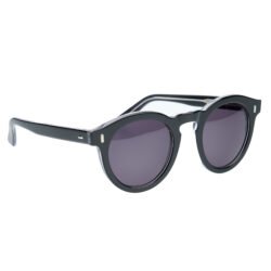 Sun Glasses Woody Clear Pike Brothers — lunettes de soleil vintage, vue de trois quarts Sun Glasses Woody Clear Pike Brothers — lunettes de soleil vintage, vue de trois quarts