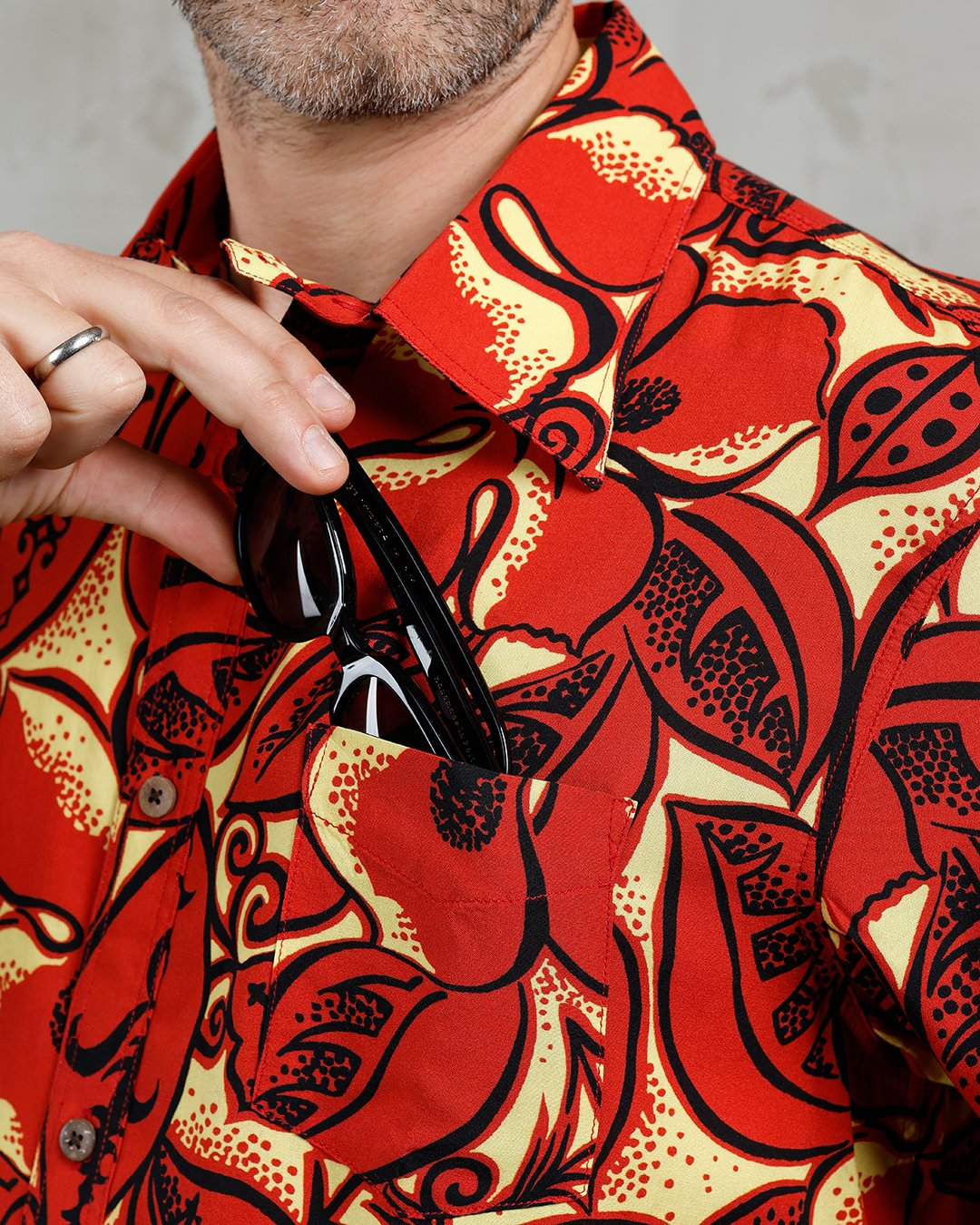 Surf Shirt Random Red Pike Brothers — vintage shirt, stitching detail