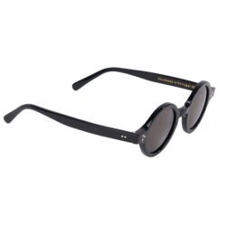 Surveyor Sunglasses Black Pike Brothers — lunettes de soleil vintage, vue de trois quarts Surveyor Sunglasses Black Pike Brothers — lunettes de soleil vintage, vue de trois quarts