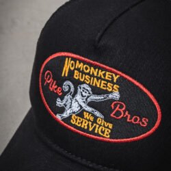 Trucker Cap No Monkey Pike Brothers — casquette vintage, vue de dos Trucker Cap No Monkey Pike Brothers — casquette vintage, vue de dos