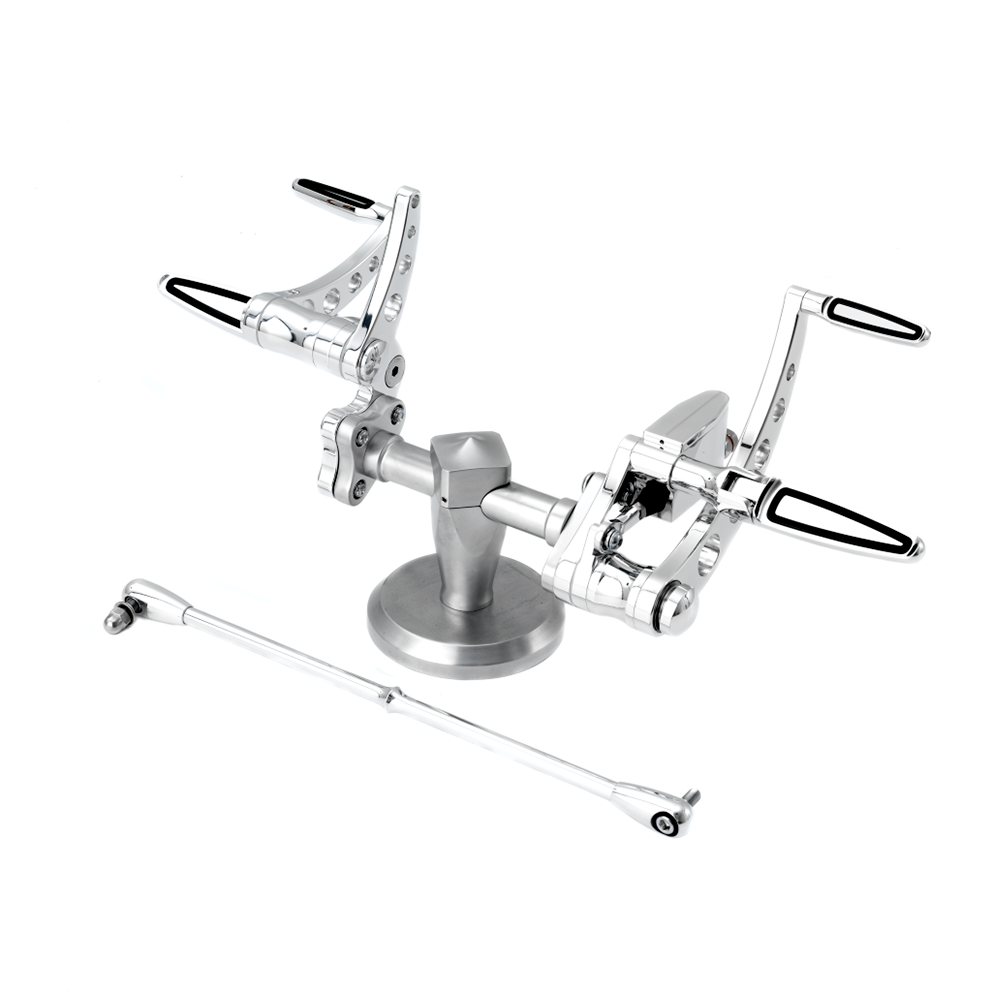 Commande KustomTech Harley FXST poli Commande KustomTech Harley FXST vue principale sur fond neutre