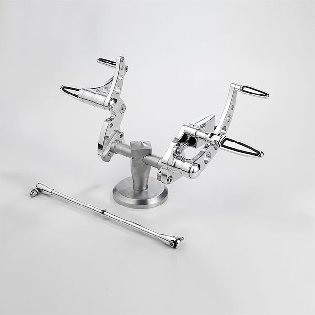 Commande KustomTech Harley Softail poli Commande KustomTech Harley Softail vue principale sur fond neutre